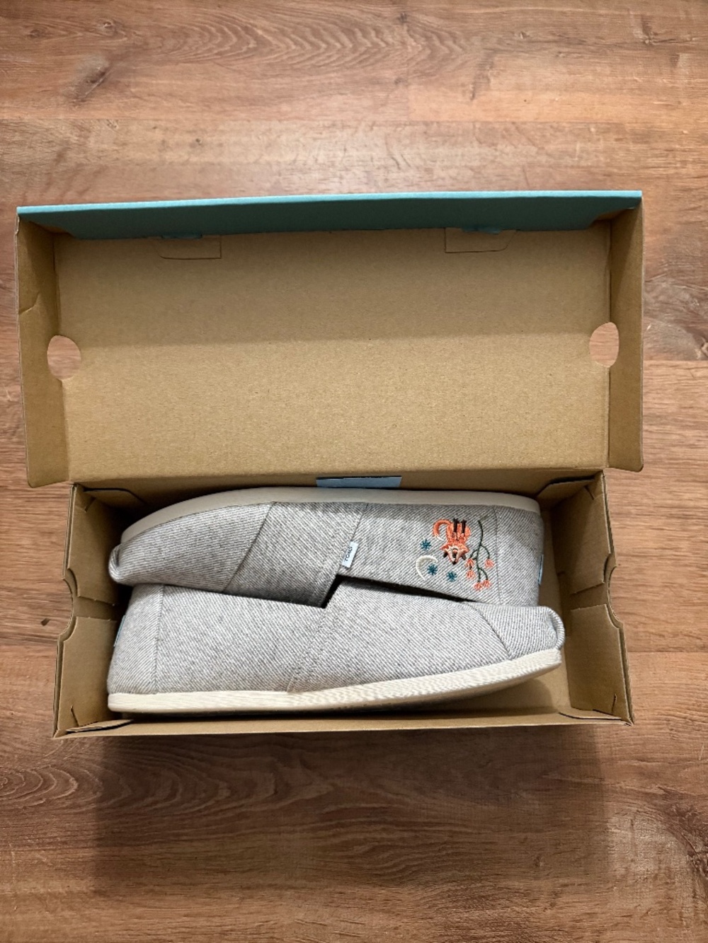 NIB TOMS Starry Night Fox Embroidered Alpargata Slip On Grey Size 11